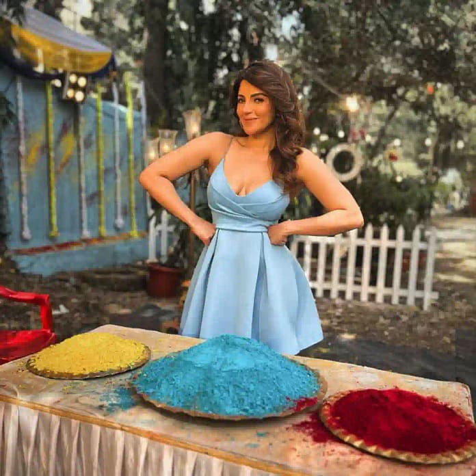 Shama Sikander Celebrating Holi 2024